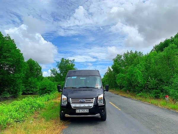 Thuê Xe Limousine 9 Chỗ & 16 Chỗ – Nhà Xe Du Lịch Alolimo 2