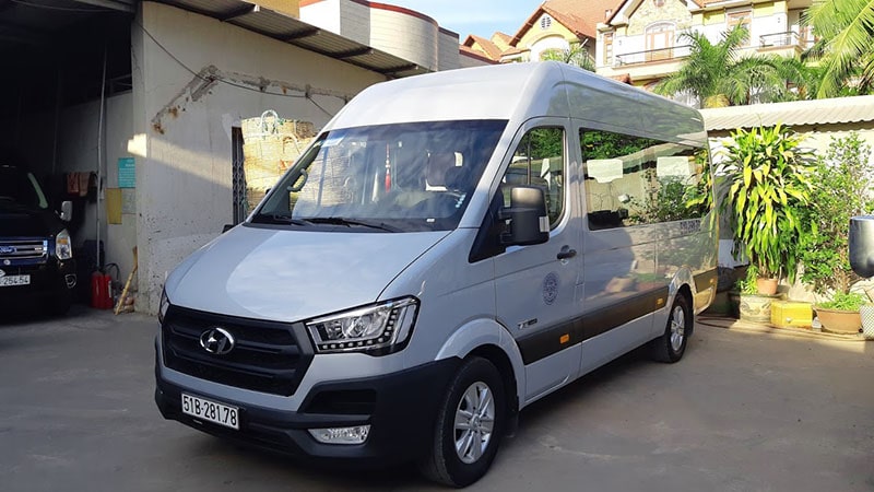 Thuê xe 16 chỗ tphcm đi phú quốc