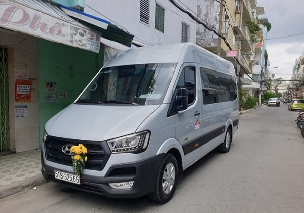 Thuê xe 16 chỗ tphcm đi cần thơ