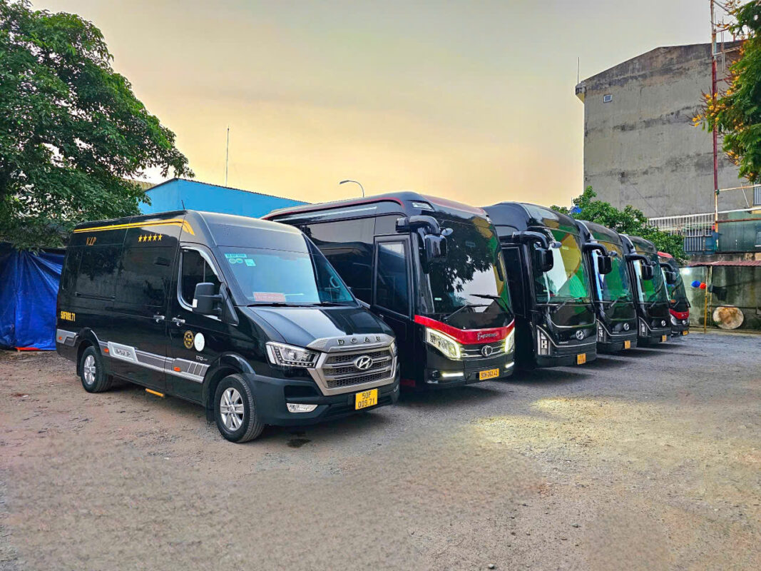 Thuê Xe Cao Cấp Tại Tphcm