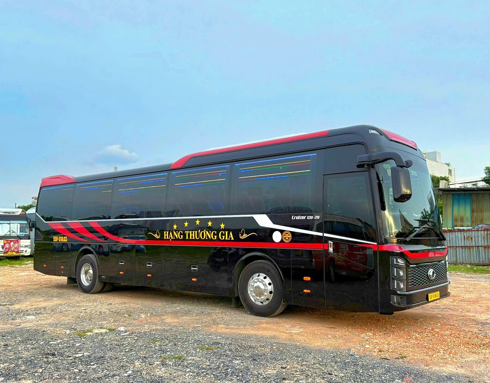 thuê xe limousine 29 chỗ với nội thất sang trọng