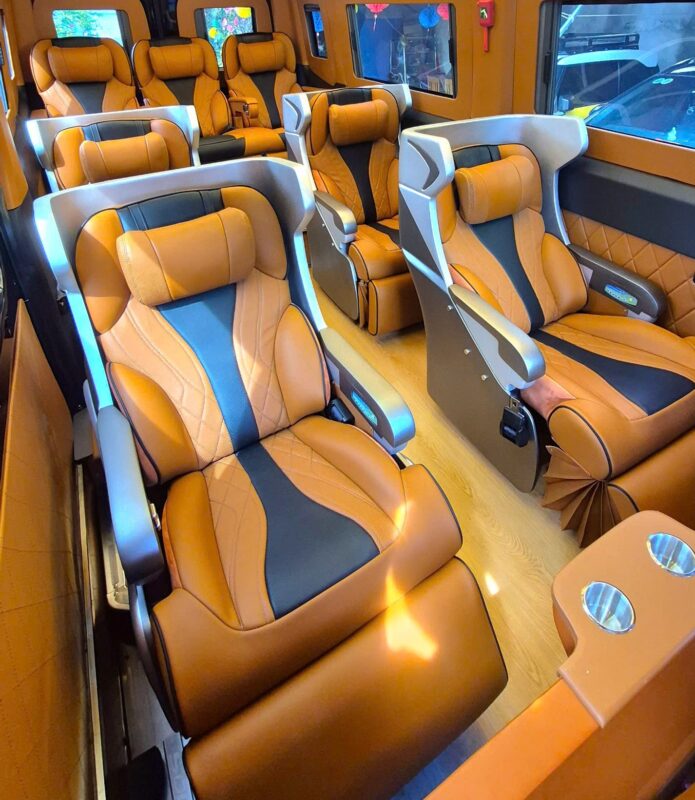 tại sao thuê xe limousine 9 chỗ tại nhà xe alolimo